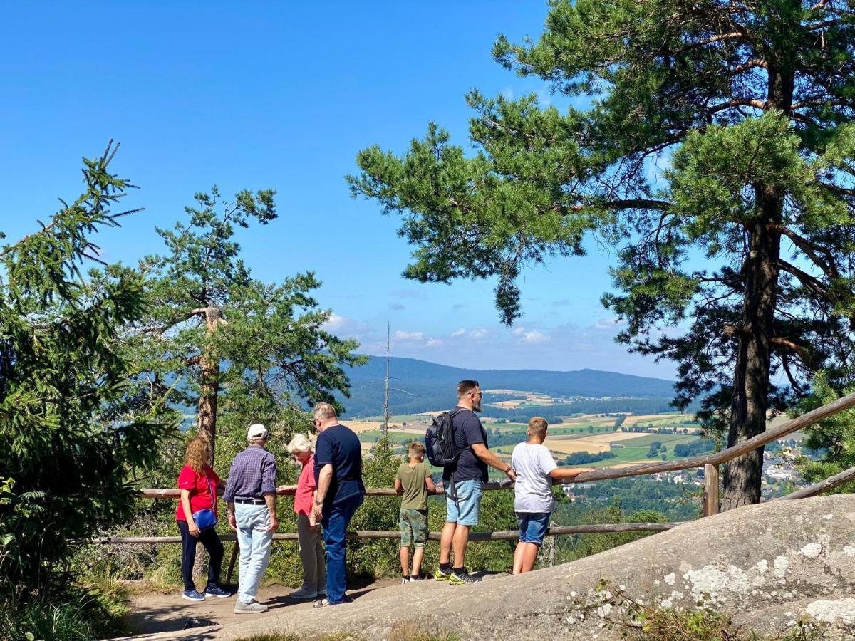 Ferienwohnung Oxana Im Naturpark Fichtelgebirge Schonwald  エクステリア 写真