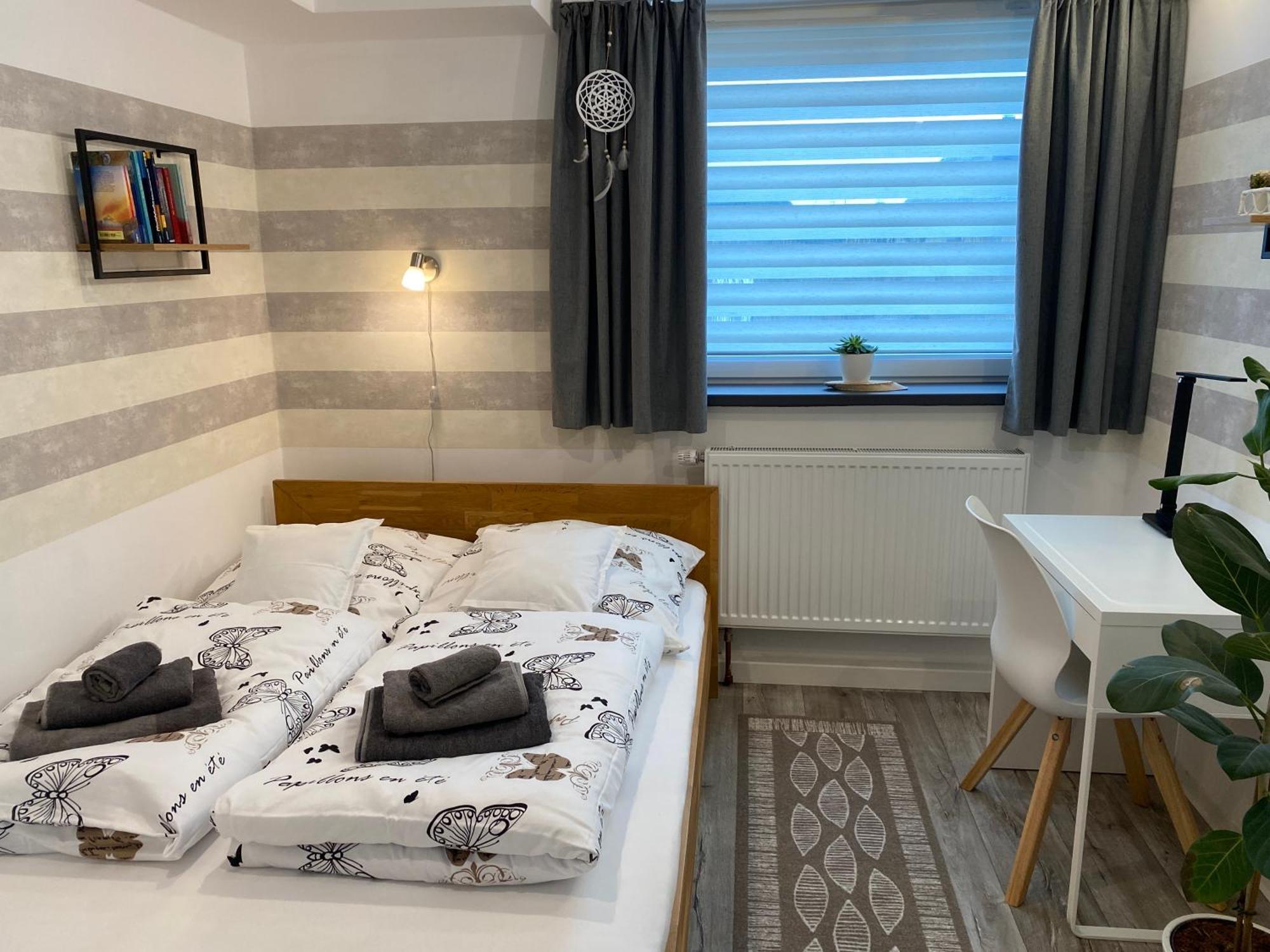 Ferienwohnung Oxana Im Naturpark Fichtelgebirge Schonwald  エクステリア 写真